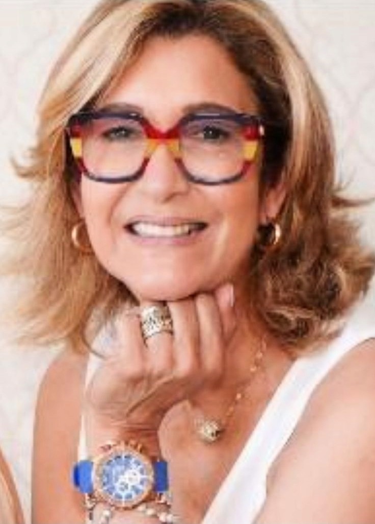 Doña Pilar Flores